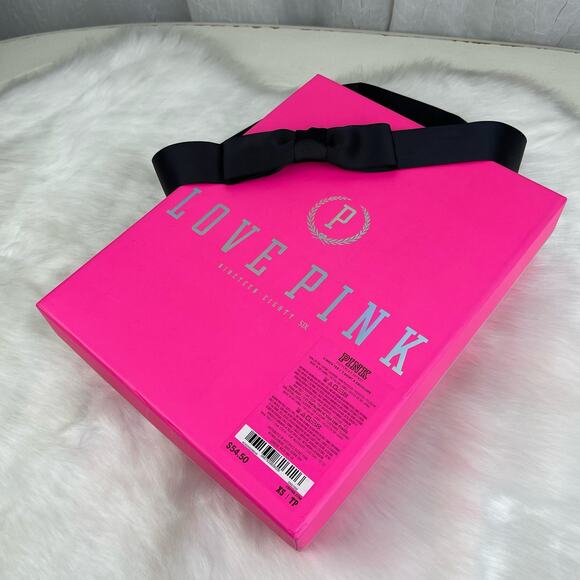 Victoria’s Secret PINK Gift Display Decor Box Silver Holograph Logo Black Bow - Picture 4 of 16